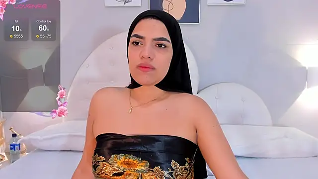 Snapshot of Umarani_ chatting on February 2025 01:11:02 AM Umarani online show from February 2025 01:11:02 AM