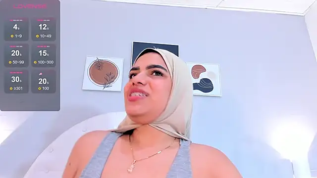 Snapshot of Umarani_ chatting on March 2025 04:19:01 AM Umarani online show from March 2025 04:19:01 AM