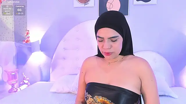 Snapshot of Umarani_ chatting on March 2025 06:43:02 PM Umarani online show from March 2025 06:43:02 PM