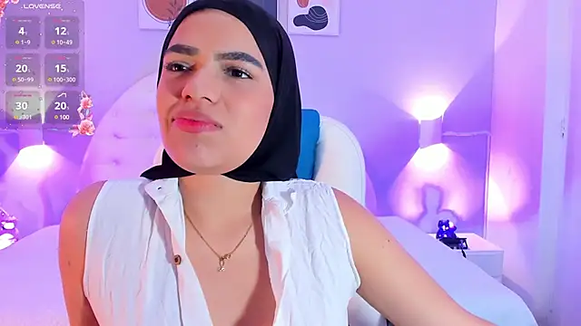 Snapshot of Umarani_ chatting on March 2025 01:00:01 AM Umarani online show from March 2025 01:00:01 AM