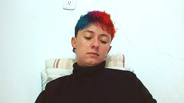 Snapshot of tomboyblue chatting on January 2025 05:30:01 PM tomboyblue online show from January 2025 05:30:01 PM