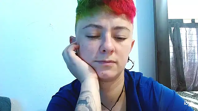 Snapshot of tomboyblue chatting on March 2025 05:28:01 PM tomboyblue online show from March 2025 05:28:01 PM