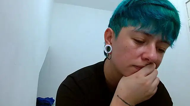 tomboyblue online show from February 2026 04:04:02 PM