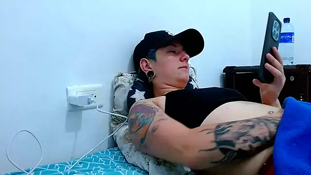 tomboyblue online show from March 2026 10:59:02 PM