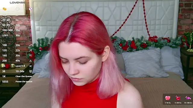 Snapshot of Lisa_Adam chatting on December 2025 05:06:02 PM Lisa Adam online show from December 2025 05:06:02 PM