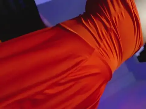 Snapshot of Ella_foxxx chatting on February 2026 03:57:01 AM Ella foxxx online show from February 2026 03:57:01 AM