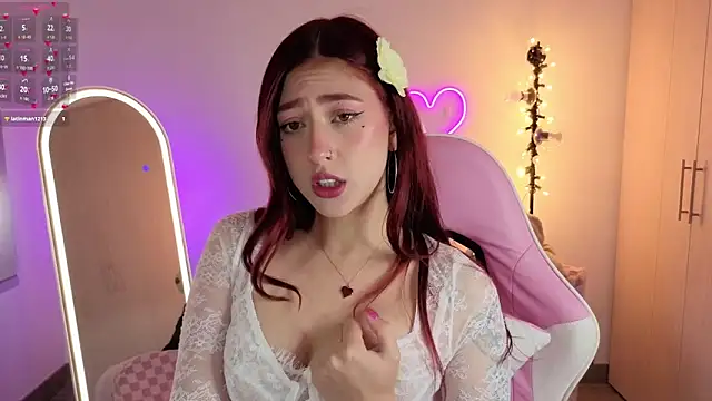 violet ch online show from February 2026 06:48:01 PM