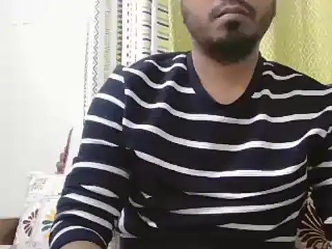 Snapshot of desiboyasif chatting on January 2025 12:52:02 PM desiboyasif online show from January 2025 12:52:02 PM