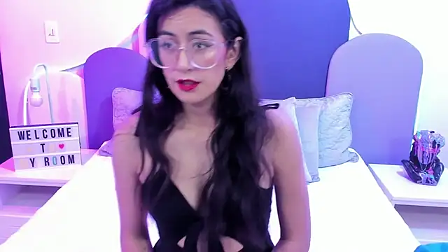 Snapshot of SophieGomez22 chatting on February 2025 11:12:02 AM SophieGomez22 online show from February 2025 11:12:02 AM