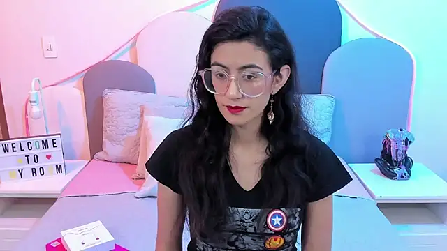 Snapshot of SophieGomez22 chatting on March 2025 11:25:02 AM SophieGomez22 online show from March 2025 11:25:02 AM