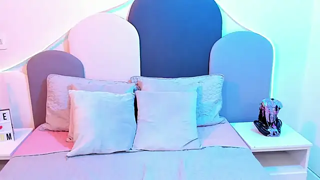 Snapshot of SophieGomez22 chatting on March 2025 05:33:02 PM SophieGomez22 online show from March 2025 05:33:02 PM