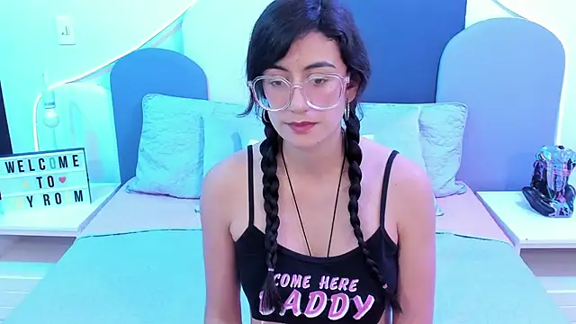 Snapshot of SophieGomez22 chatting on March 2025 02:45:02 PM SophieGomez22 online show from March 2025 02:45:02 PM