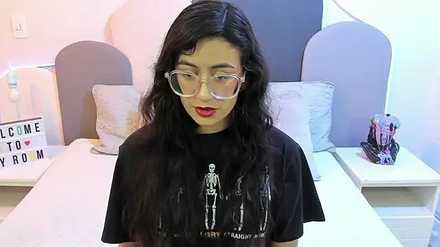 Snapshot of SophieGomez22 chatting on March 2025 11:27:02 AM SophieGomez22 online show from March 2025 11:27:02 AM