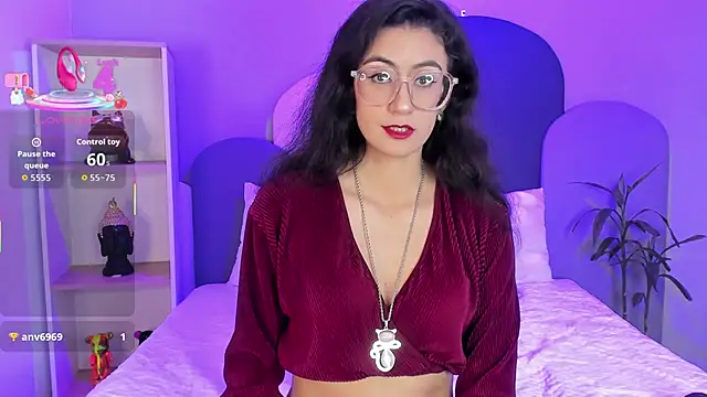 Snapshot of SophieGomez22 chatting on September 2025 11:21:02 AM SophieGomez22 online show from September 2025 11:21:02 AM