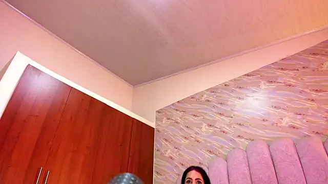 kathy-steven online show from February 2026 01:45:04 AM