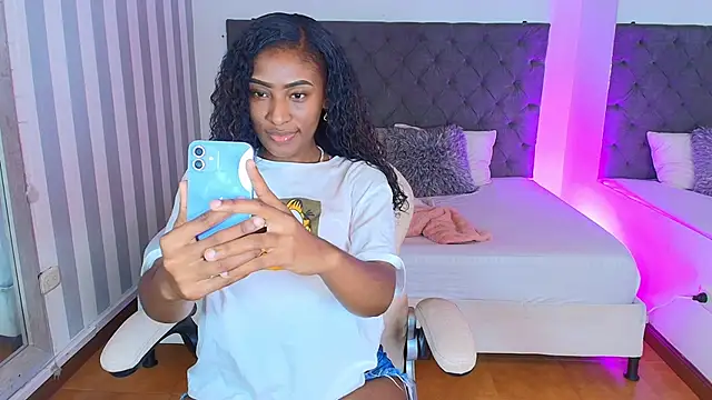 Snapshot of rebeca_cortez_ chatting on January 2025 03:58:01 AM rebeca cortez online show from January 2025 03:58:01 AM