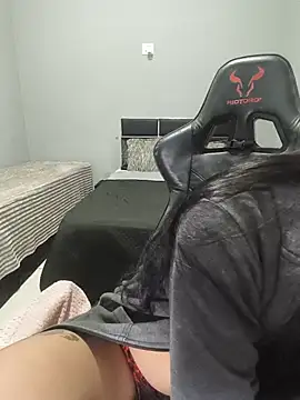 Livia Diaz online show from June 2026 12:09:02 AM