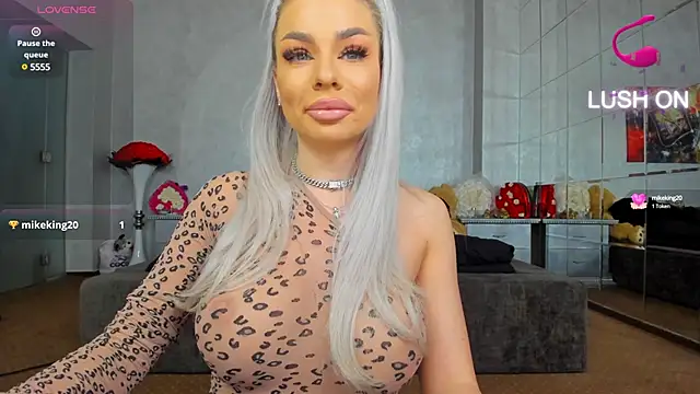 Russian Ava online show from February 2025 04:03:01 PM