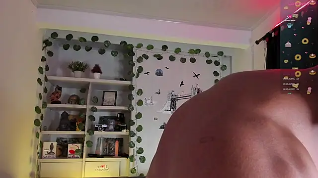 Couple muscle1 online show from December 2024 03:33:02 PM