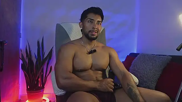 Couple muscle1 online show from April 2026 09:04:02 PM
