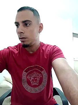 Snapshot of bonehur chatting on November 2025 09:24:02 PM bonehur online show from November 2025 09:24:02 PM