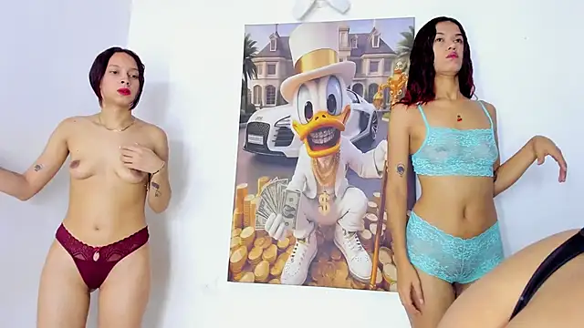 Snapshot of Funny_Xtreme_Group69 chatting on March 2026 11:21:02 PM Funny Xtreme Group69 online show from March 2026 11:21:02 PM