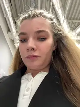 Holy Tereza online show from March 2025 03:16:02 PM