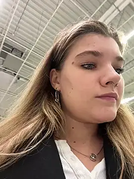 Holy Tereza online show from March 2025 03:19:01 PM