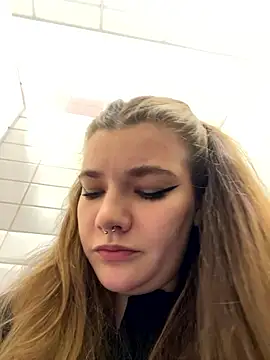 Holy Tereza online show from December 2025 03:50:01 PM