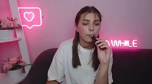 MilanaAngelAs online show from December 2024 05:42:01 AM