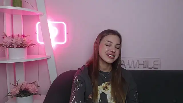 MilanaAngelAs online show from November 2025 08:43:02 PM