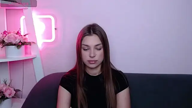 MilanaAngelAs online show from June 2026 04:47:01 AM