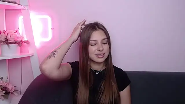 MilanaAngelAs online show from June 2026 05:02:02 AM