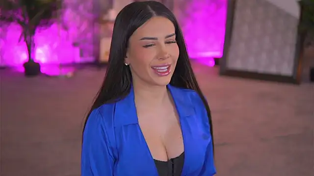 Snapshot of EvaZane chatting on March 2025 10:13:02 AM EvaZane online show from March 2025 10:13:02 AM