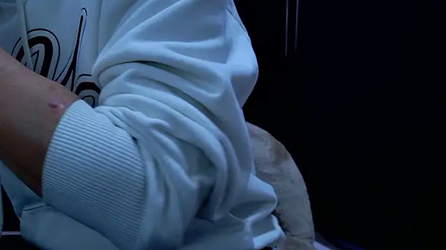 jyupo bbb  online show from November 2025 05:40:01 AM