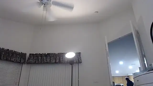 Walkingboots online show from February 2026 09:23:02 AM