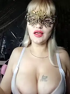 Snapshot of Freya_Milf chatting on January 2025 01:59:02 PM Freya Milf online show from January 2025 01:59:02 PM