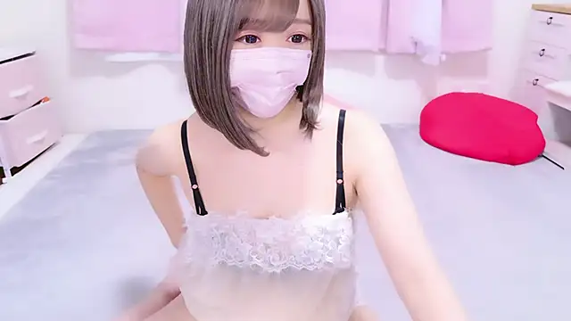 Snapshot of -YU- chatting on March 2026 05:28:01 PM -YU- online show from March 2026 05:28:01 PM