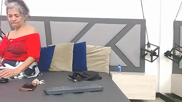 Snapshot of chanel_grant chatting on October 2025 09:24:01 PM chanel grant online show from October 2025 09:24:01 PM