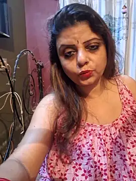 Snapshot of Maaya66 chatting on December 2025 06:48:01 PM Maaya66 online show from December 2025 06:48:01 PM