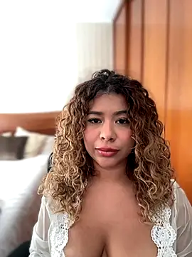 Snapshot of LEONCITA_ chatting on September 2025 01:14:02 PM LEONCITA online show from September 2025 01:14:02 PM