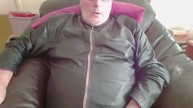 Leatherman63 online show from September 2025 07:30:02 AM