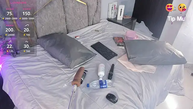 Katejordan online show from December 2025 03:48:01 AM