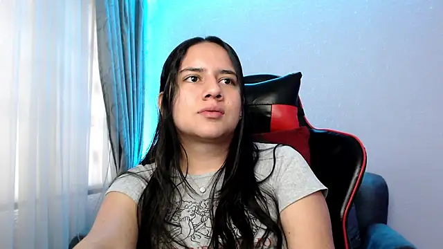 Lexyevans online show from December 2024 09:15:02 PM