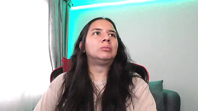 Lexyevans online show from January 2025 08:07:01 PM