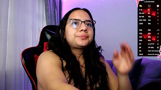 Lexyevans online show from February 2025 10:14:01 PM