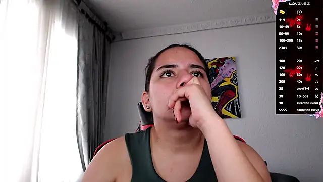 Lexyevans online show from March 2025 07:17:01 PM