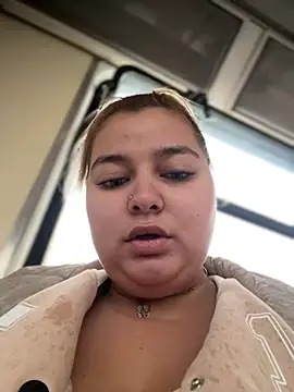 AllysonK online show from December 2024 09:39:02 AM