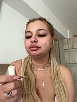 AllysonK online show from May 2026 11:26:02 AM