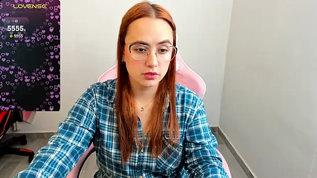 Snapshot of maryluna95 chatting on January 2025 06:13:02 PM maryluna95 online show from January 2025 06:13:02 PM